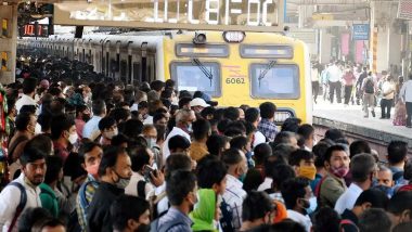 Mumbai Local Update: मुसळधार पावसामुळे मुंबईतील लोकल ट्रेन सेवा 10 ते 15 मिनिटे संथ गतीने